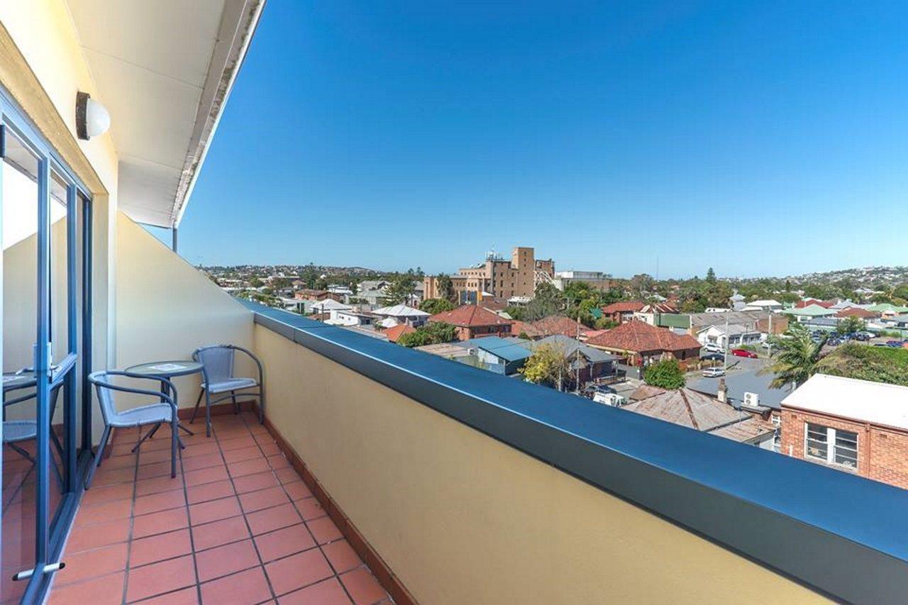 Boulevard On Beaumont Newcastle Esterno foto