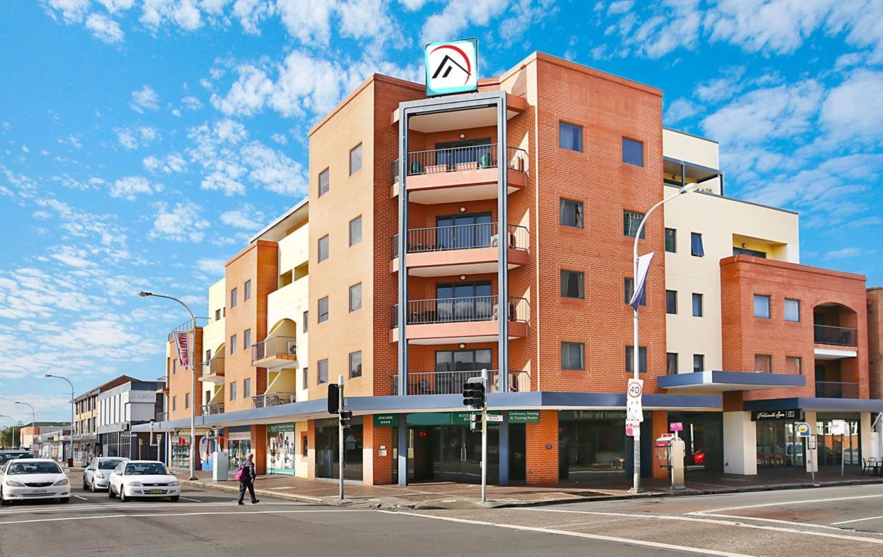 Boulevard On Beaumont Newcastle Esterno foto